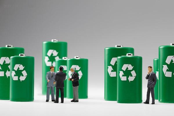 劍橋大學設計了一種新型電池，儲電量達到鋰電池5倍